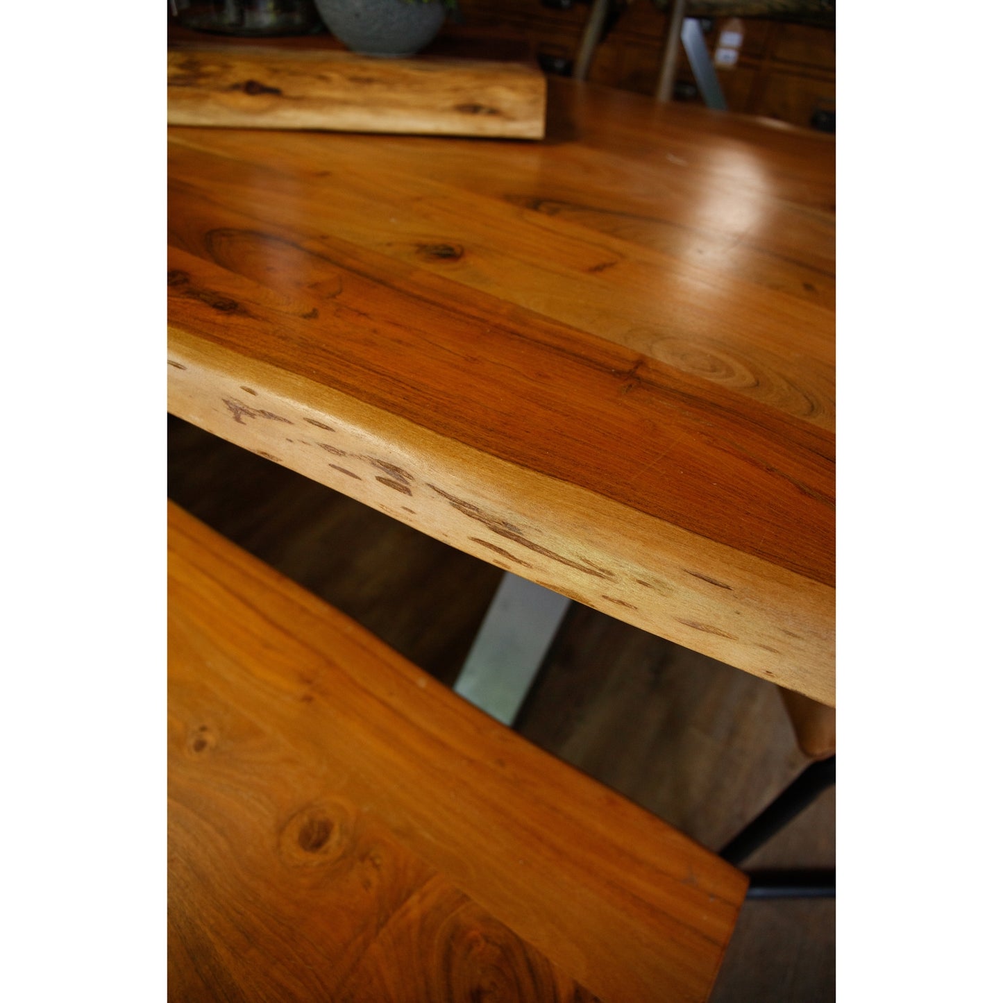 Live Edge Collection Dining Table - LuxmeLounge