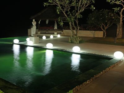 LED Flat Ball By Skyline Design