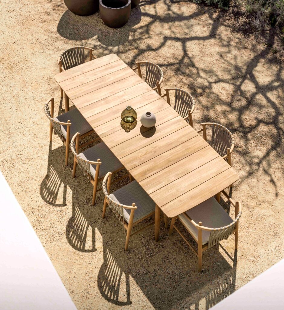 Noa Dining 8 Seater By Jardinico
