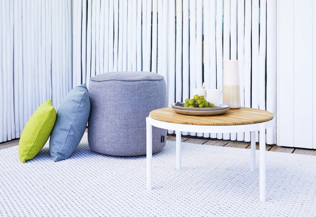 Bay Outdoor Pouffes By Jardinico