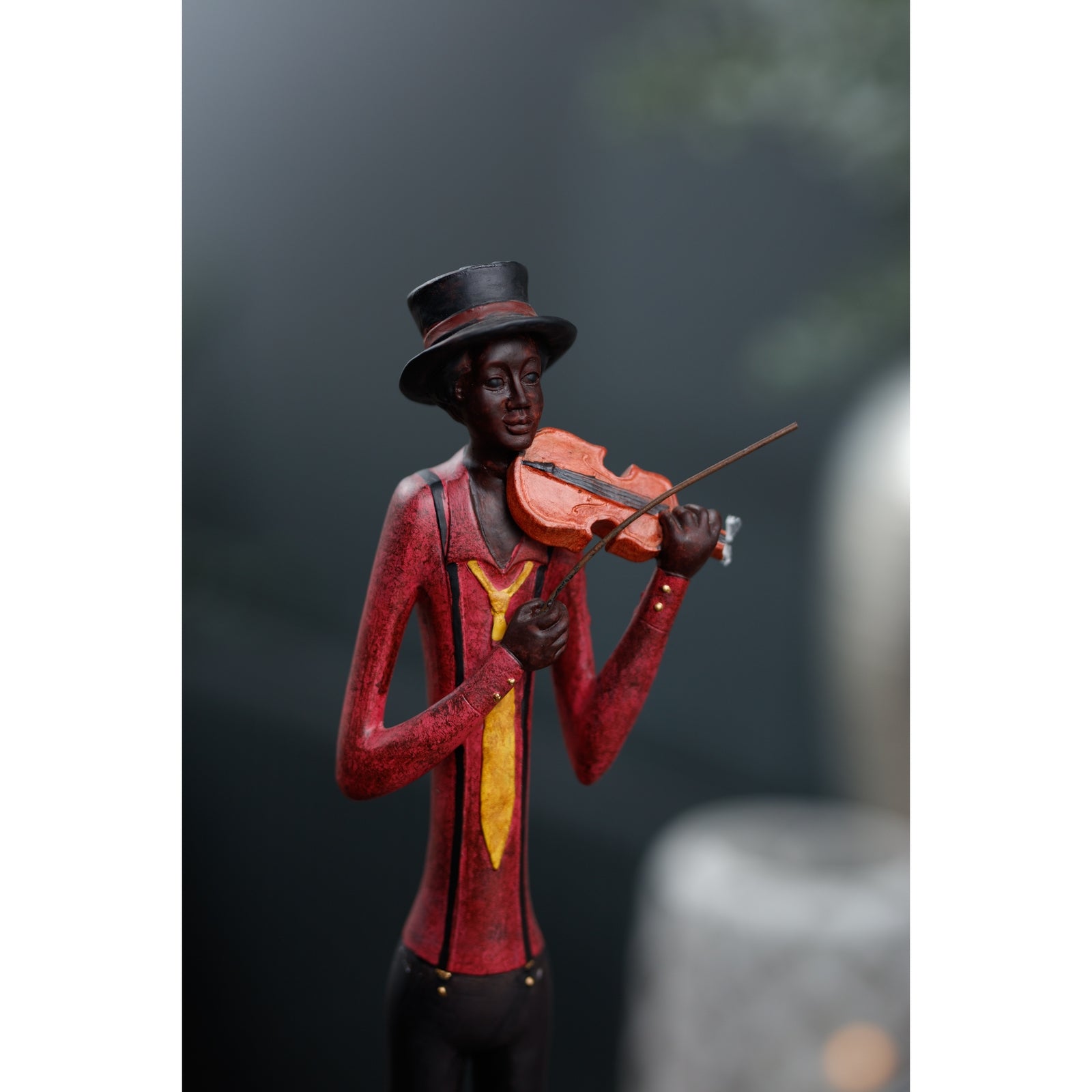 Standing Jazz Band Violinist - LuxmeLounge - [vendor_name]