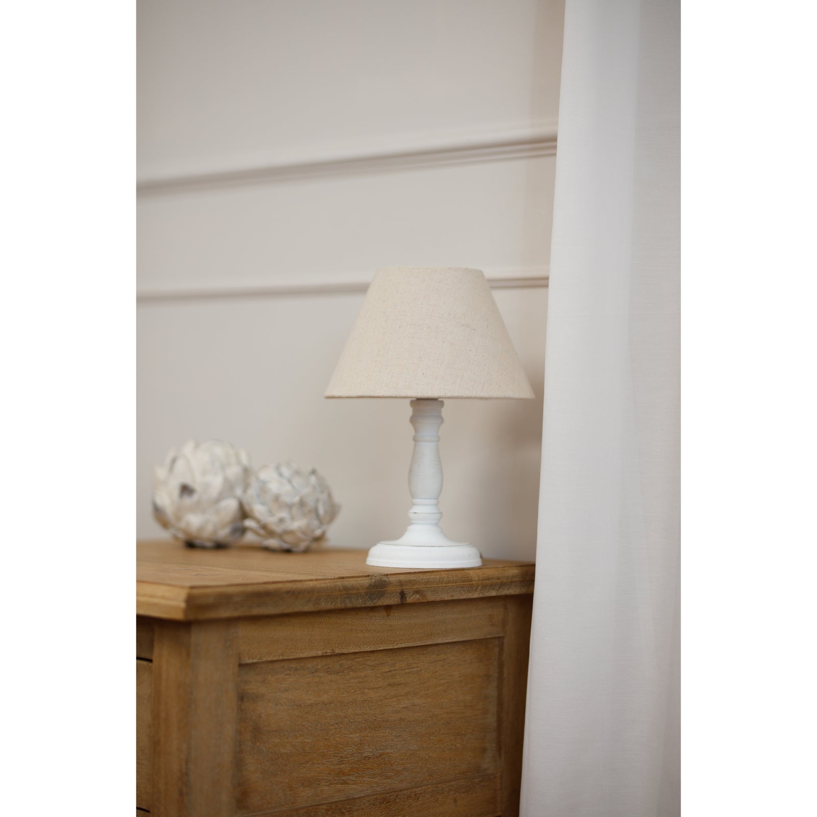 Cyrene Table Lamp - LuxmeLounge