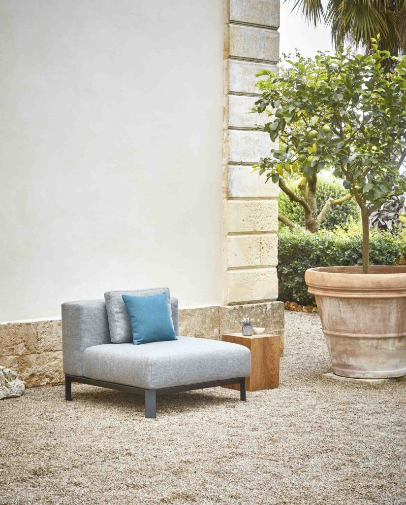 Mauroo Modular Sofa Collection By Jardinico