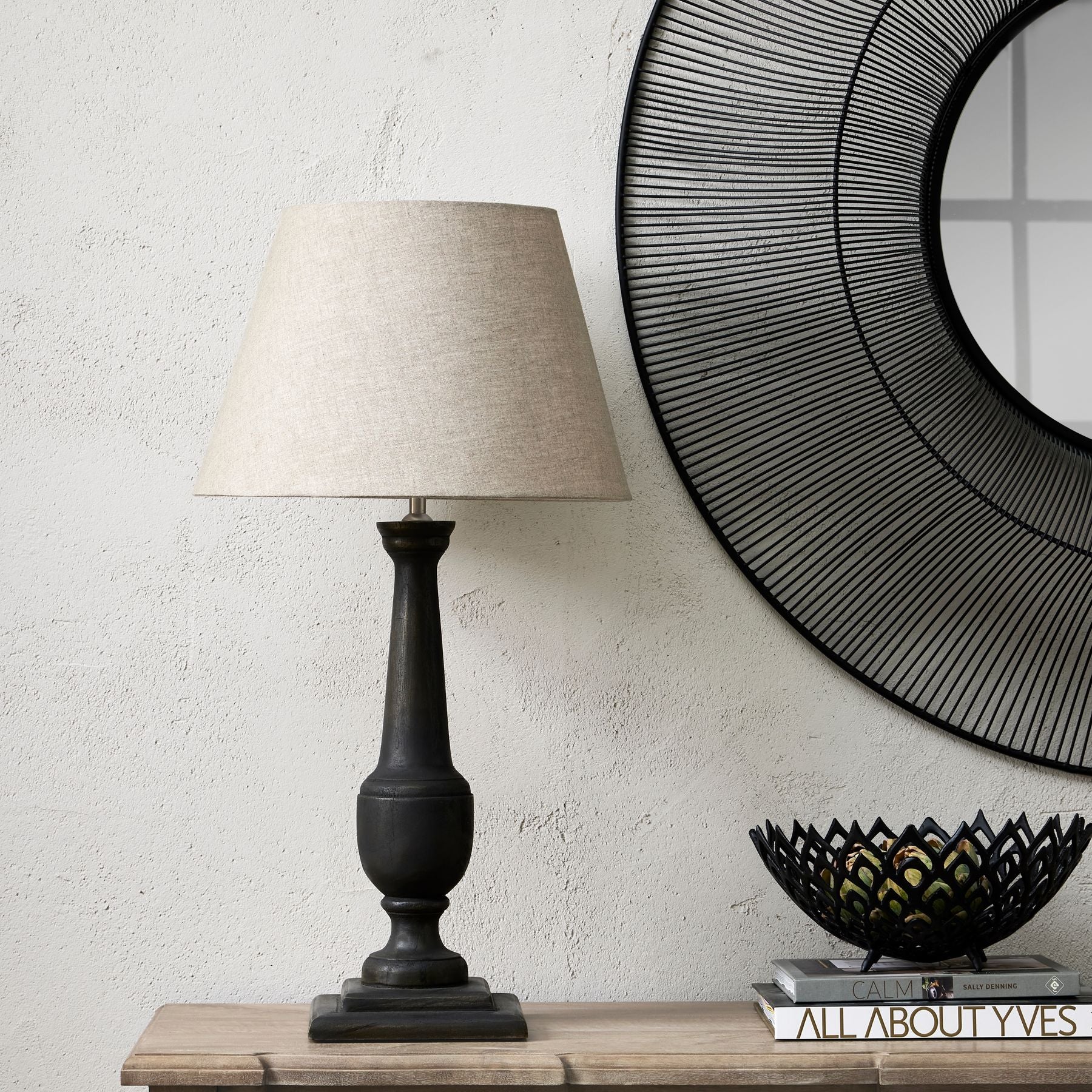 Black Cast Lattice Bowl Medium