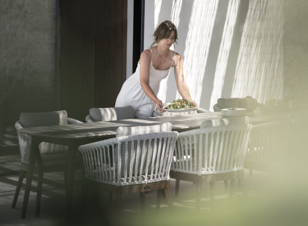 Legna Teak Dining Set By Jardinico