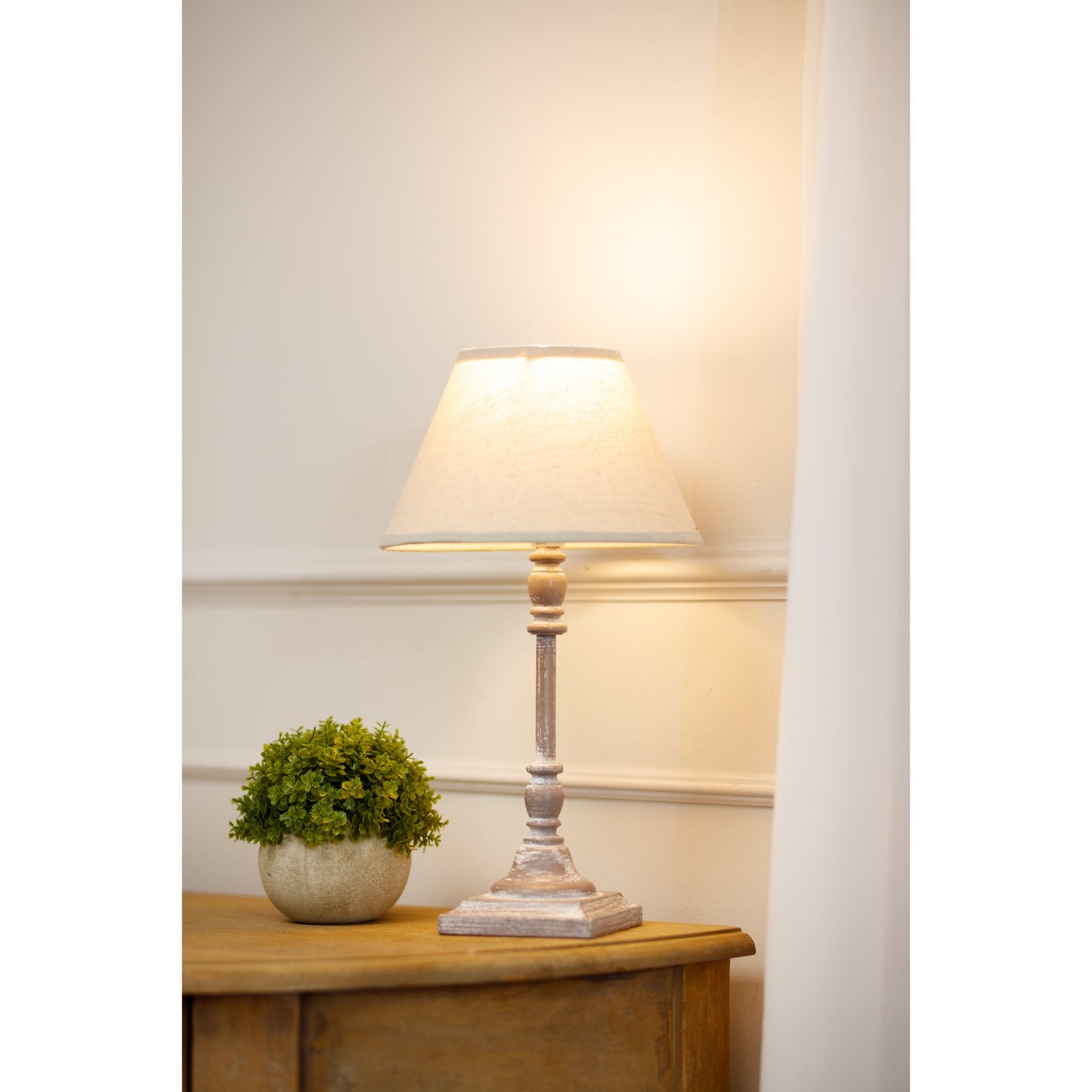 Antia Stem Table Lamp With Linen Shade - LuxmeLounge