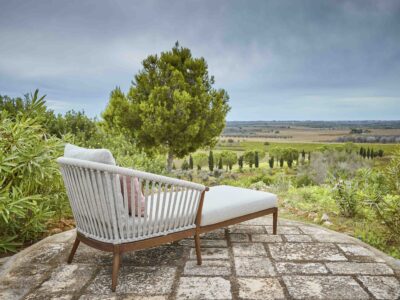 Legna Teak Chaise Lounge By Jardinico