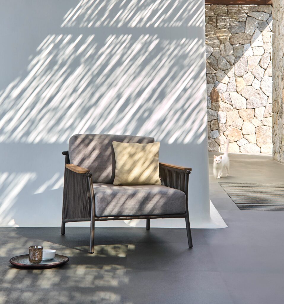 Scoop Designer Garden Lounge Set By Jardinico