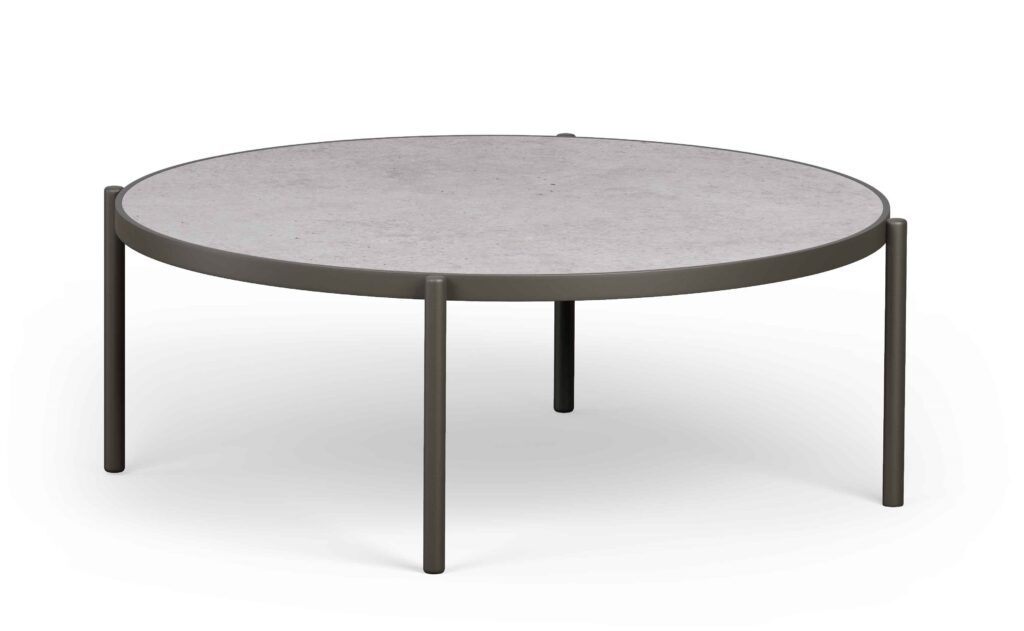 Scoop Outdoor Coffee Table By Jardinico