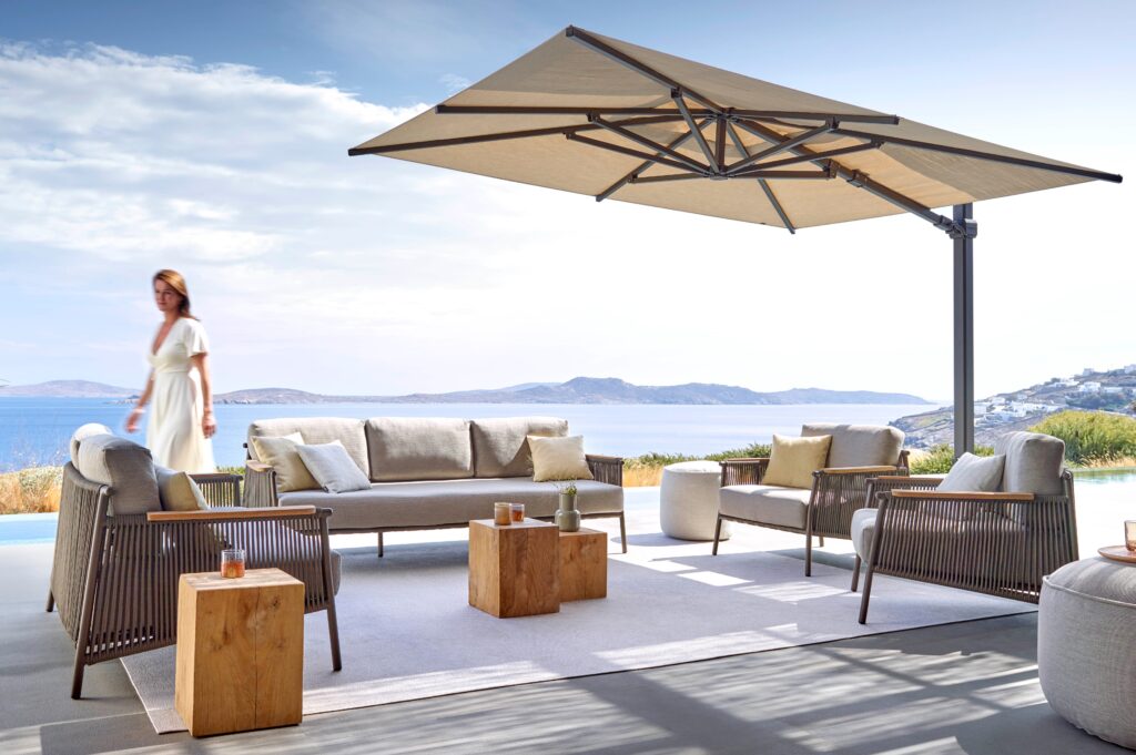 Scoop Designer Garden Lounge Set By Jardinico