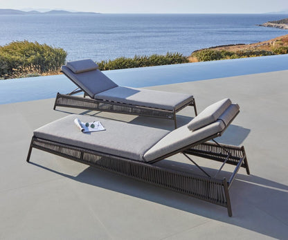 Scoop Outdoor Lounger By Jardinico