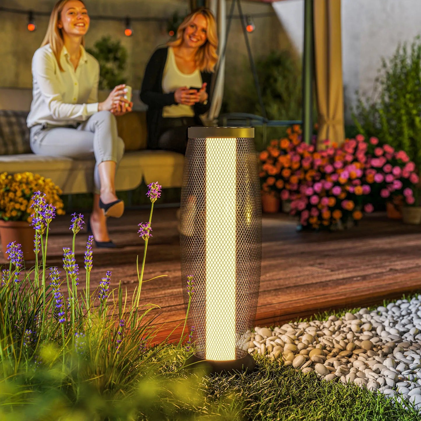 Outsunny Garden Solar Lamp