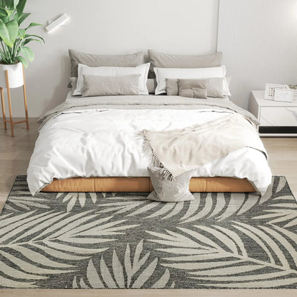 HOMCOM UV Resistant Indoor & Outdoor Area Rug